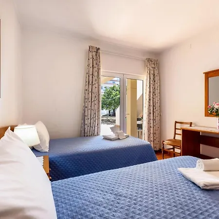 Apartment Brites Nº1